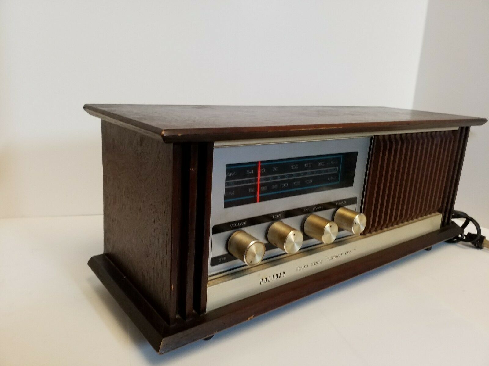 Vintage Holiday Solid State Radio Model No 5059 Mid Century Wood ...